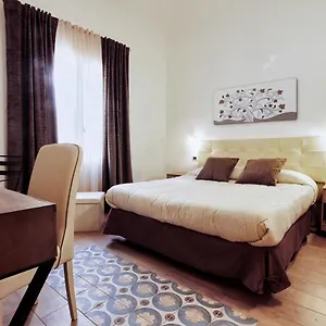Bed & Breakfast La Corte Di Angelica, Sciacca